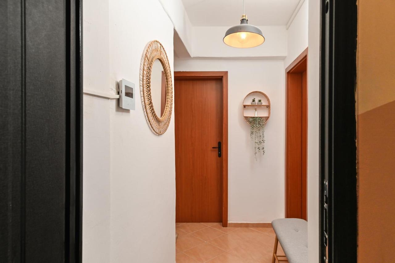 Cosy&Art 1Bd Apartment Next To Slaveykov Square Sofia Extérieur photo