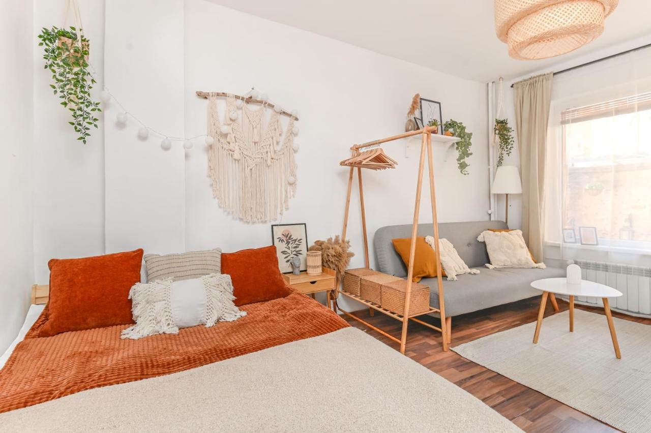 Cosy&Art 1Bd Apartment Next To Slaveykov Square Sofia Extérieur photo